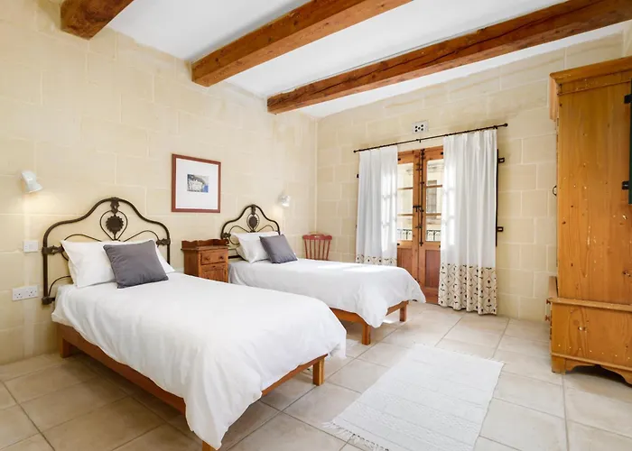 Dar Ta' Censina With Private Pool * Għasri