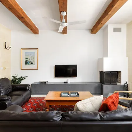 Dar Ta' Censina With Private Pool Villa *