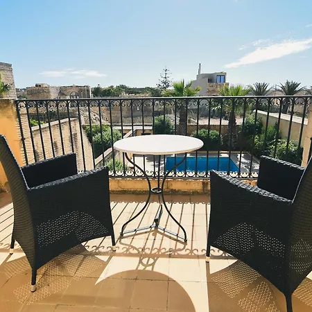 Villa Dar Ta' Censina With Private Pool Għasri